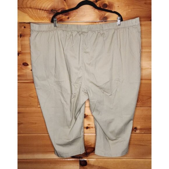 Catherines Essentials Plus Size 4X Capri Pull On With Front Pocket - Picture 2 of 10